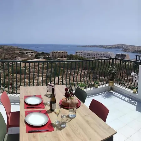 Gaia Penthouse Sea And Country Views Apartment